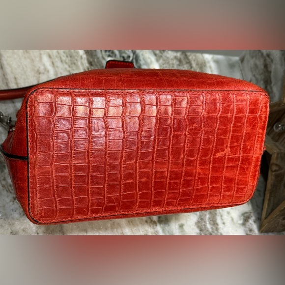 Chiara Ferretti RED Croc Embossed Handbag - Picture 10 of 16